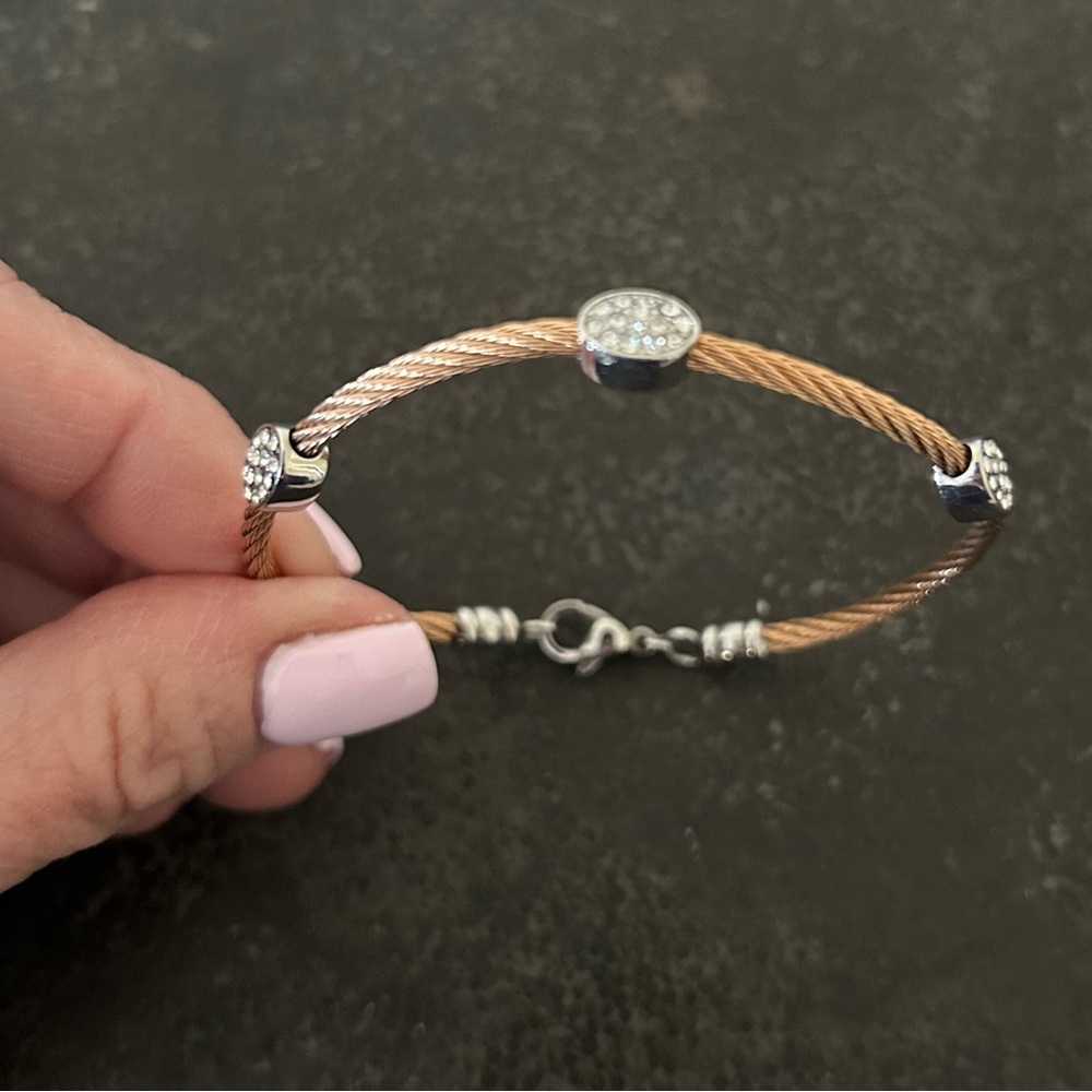 Rose gold tone and Silver Women's Bracelet. No missing stones. 7”